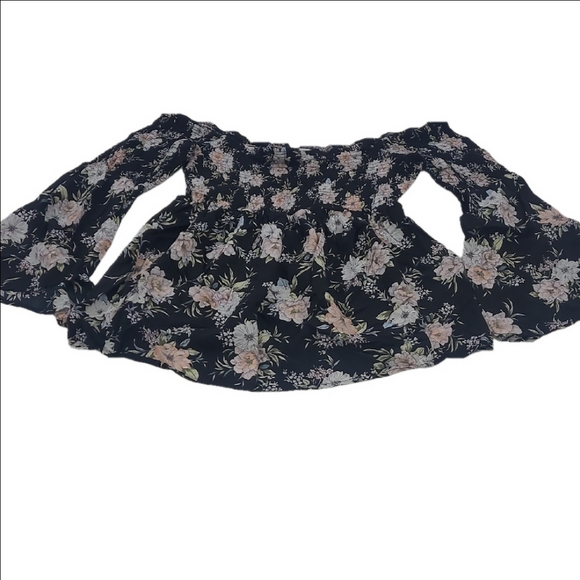 Torrid Black Floral Off-Shoulder Women's Shirt Size 2 (2X) - Picture 1 of 5